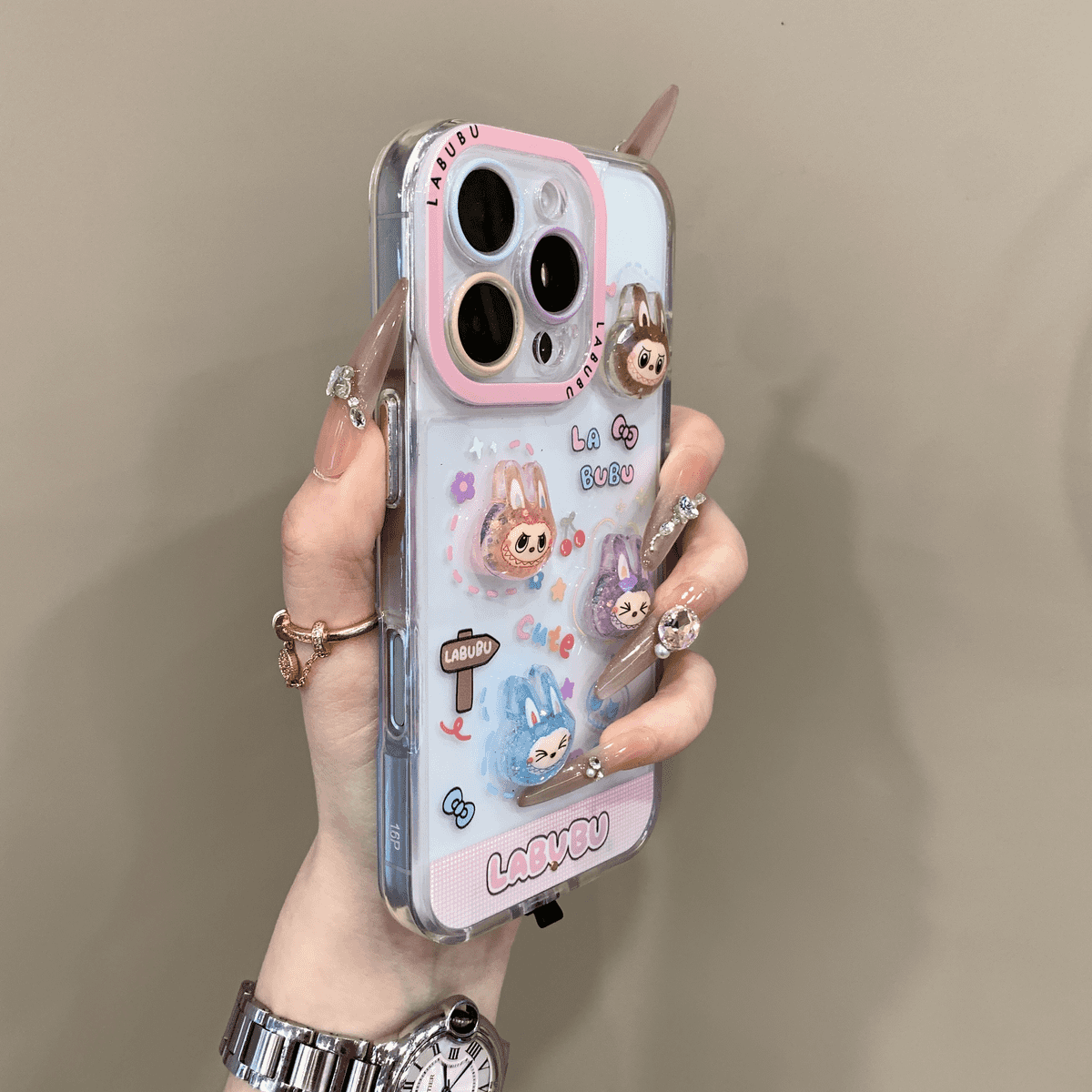 Etui Labubu na iPhone'a