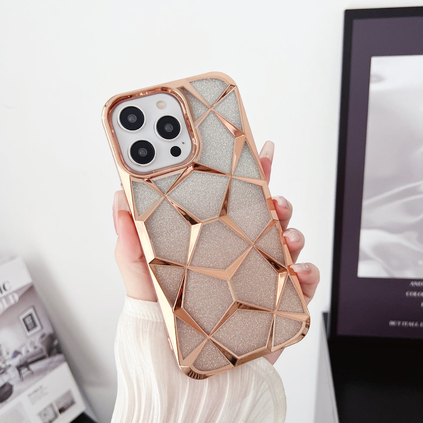 iPhone 3D Geometric Pattern Case