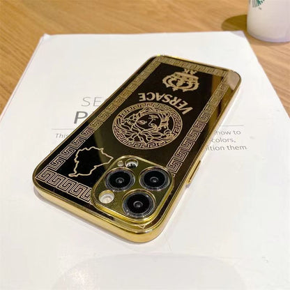 Etui na iPhone'a Versace