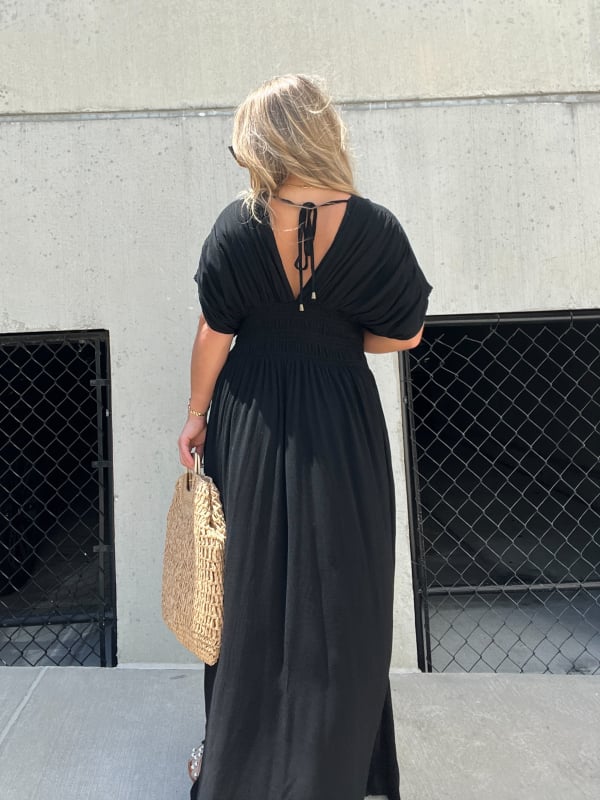 💃 Rochie ultra-lungă cu croială casual – decolteu în V, fante laterale, stil elegant și confortabil. ✨ Plată la livrare!