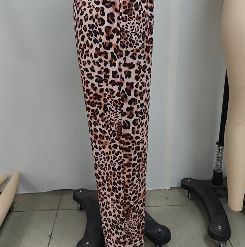 🐆 Pantaloni leopard – două stiluri: picior drept sau lat – Alege-l pe al tău! Stoc limitat 🔥