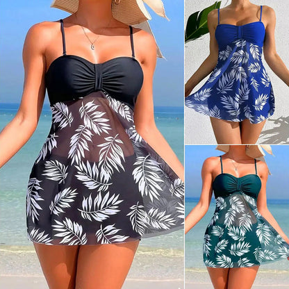 🔥 Set costum de baie două piese – halter cu imprimeu + pantaloni scurti! 🌴 Livrare rapidă în România – comandă acum!
