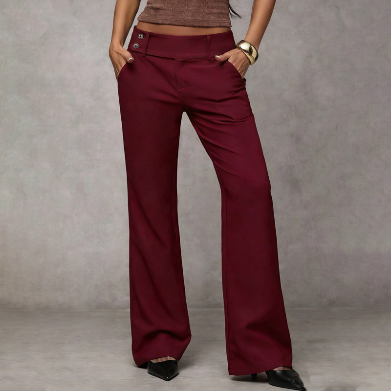 Pantaloni eleganți evazați pentru femei
