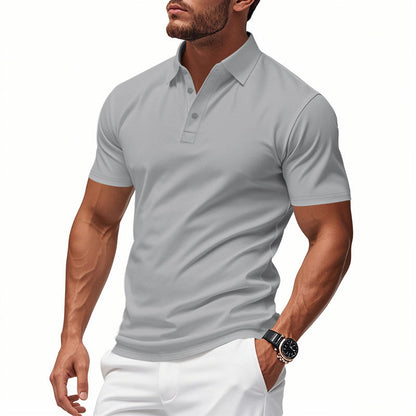 Uscare rapidă, guler elegant – tricoul pe care bărbații îl vor purta toată vara ☀️👔