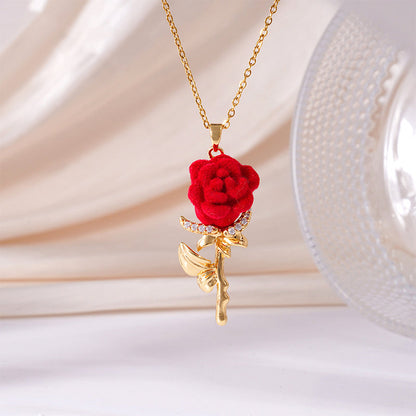 🌹 Eleganță care nu trece niciodată – trandafir roșu din cristal cu finisaj auriu. Plată la livrare! ✨