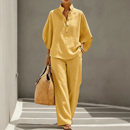 👚 Set femei – bluză cu guler ridicat + pantaloni largi. Elegant și confortabil, potrivit pentru birou sau evenimente. ✨ Plată la livrare!