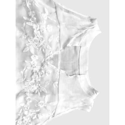 👚ROMANTICĂ ȘI FEMININĂ: Cămașă fără mâneci – imprimeu floral + dantelă. Arăți superb fără efort!