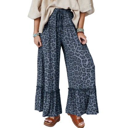 ✨ Imprimeu leopard e mereu la modă – Pantaloni largi cu volan. Stoc limitat!