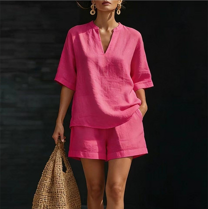 👗 Set scurt două piese – decolteu în V – Casual, feminin, gata de purtat. Stoc limitat!