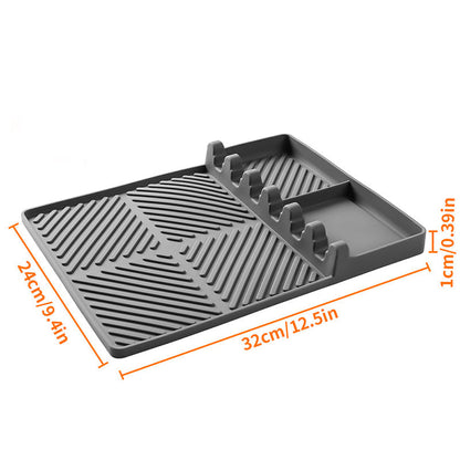 🔥 Adio grătar unsuros pe blat! Covoraș silicon anti‑scurgere, cu spații pentru ustensile – blatul lateral rămâne curat. ✅ Plătești la livrare. Comandă acum!