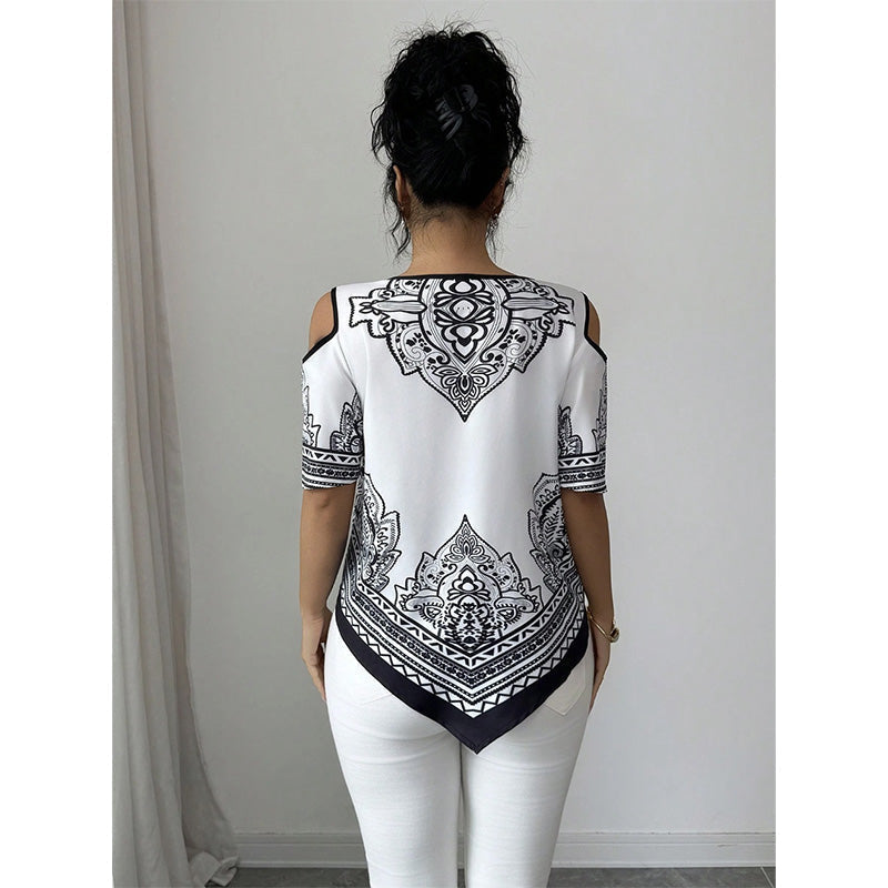 👕 Tricou cu umeri goi în stil boem, cu imprimeu texturat, tiv asimetric și mâneci scurte⬛⬜