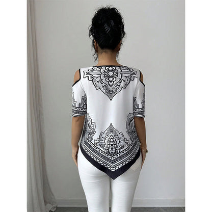 👕 Tricou cu umeri goi în stil boem, cu imprimeu texturat, tiv asimetric și mâneci scurte⬛⬜